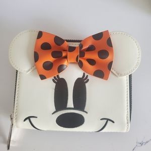 Minnie Ghost Loungefly Wallet